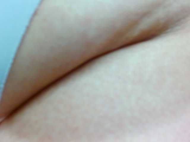saramorales1 live cam on BongaCams