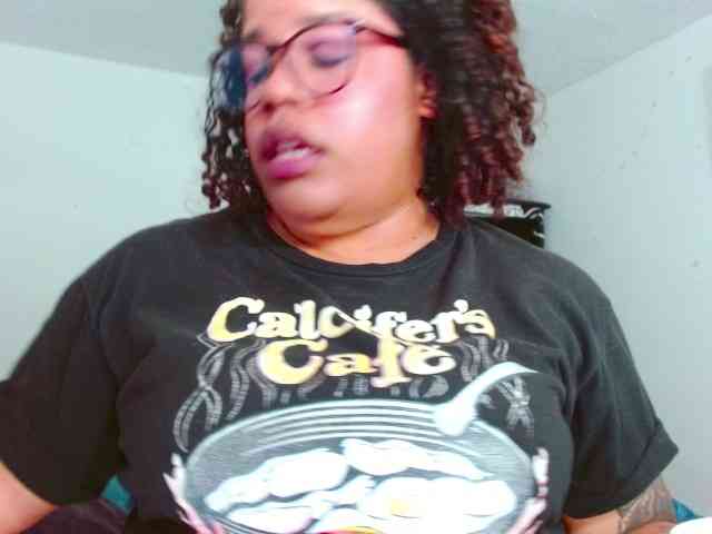 saramorales1 webcam