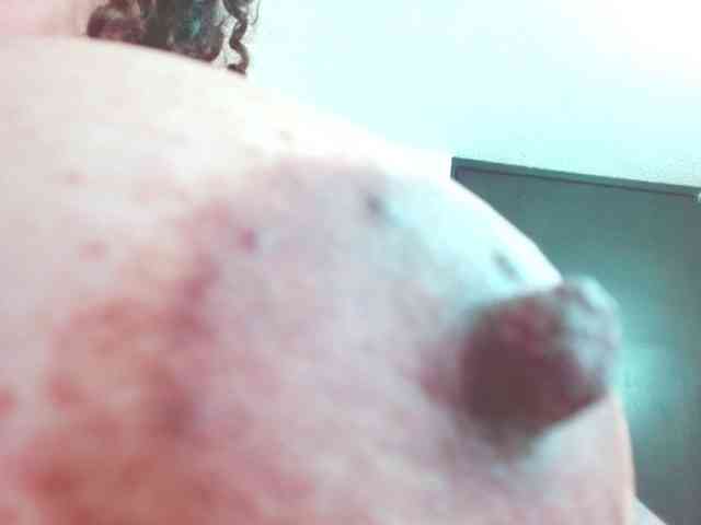 saramorales1 webcam