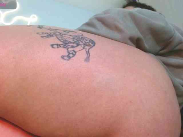 saramorales1 webcam