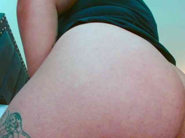 saramorales1 webcam