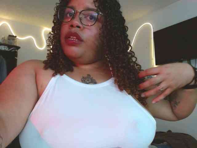 saramorales1 webcam