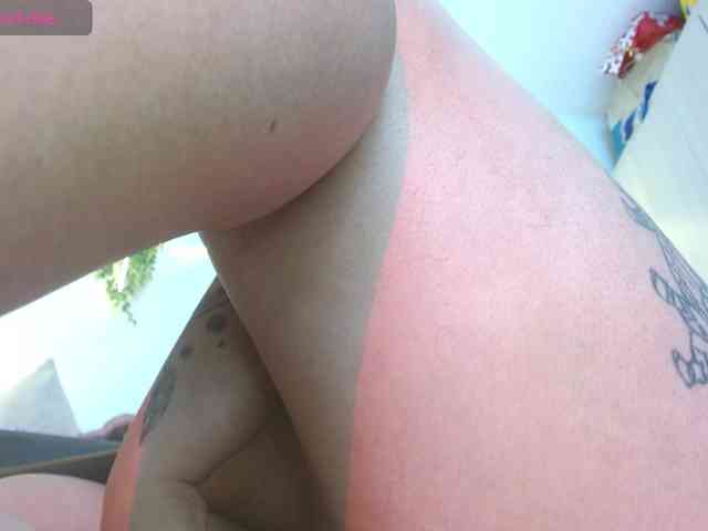 saramorales1 webcam
