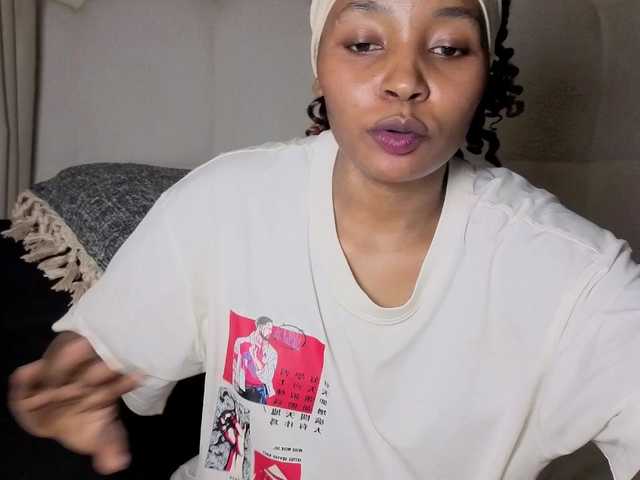 Ebonycutelyn live cam on BongaCams