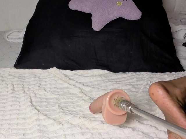 Ebonycutelyn live cam on BongaCams