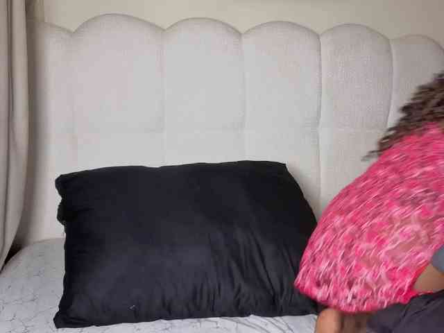 Ebonycutelyn webcam