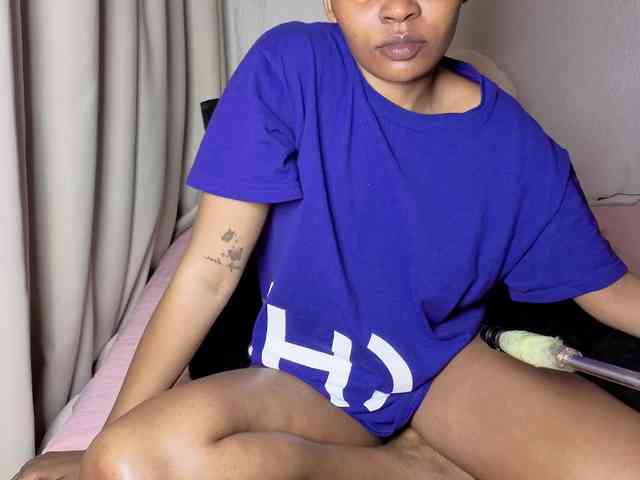 Ebonycutelyn webcam