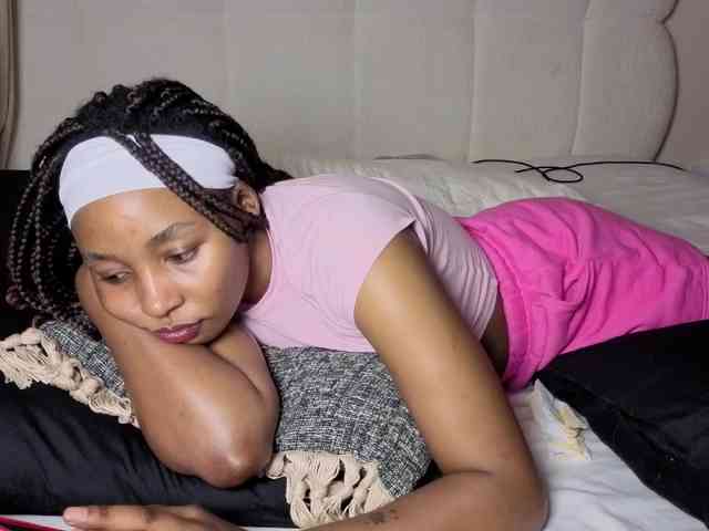 Ebonycutelyn webcam