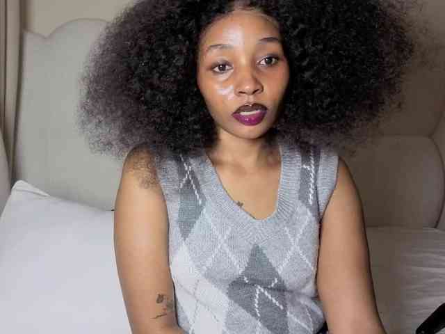 Ebonycutelyn webcam