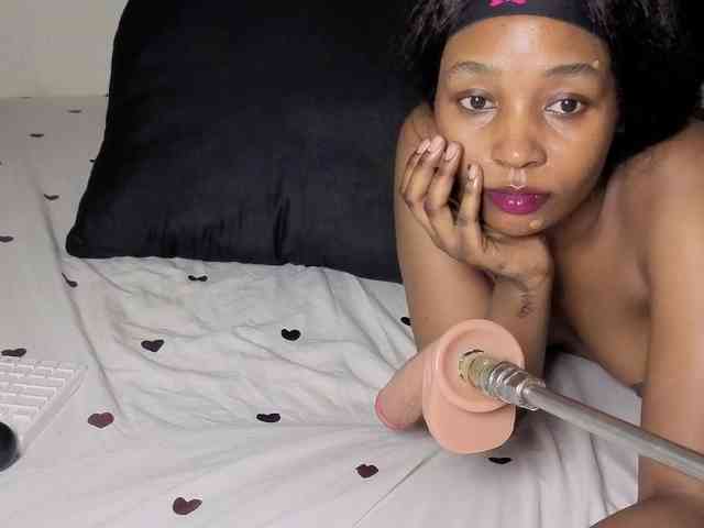 Ebonycutelyn webcam