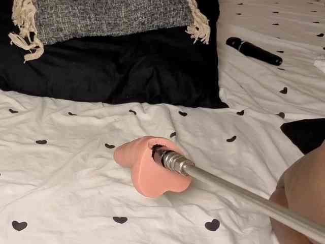 Ebonycutelyn