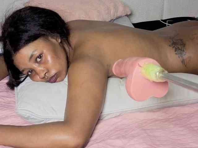 Ebonycutelyn webcam