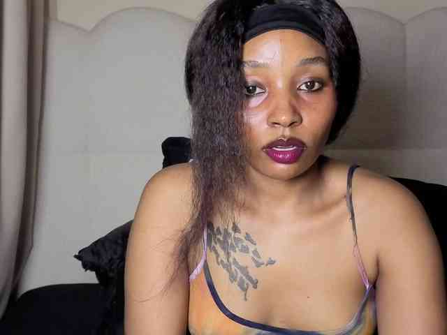 Ebonycutelyn webcam