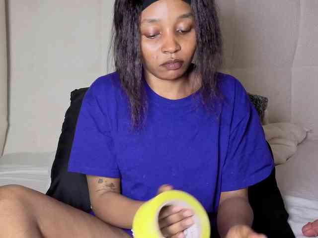Ebonycutelyn webcam