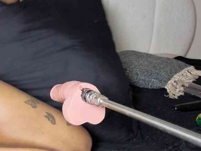 Ebonycutelyn webcam