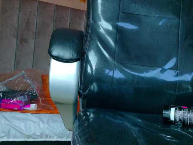 Wanda-Olsenn live cam on BongaCams