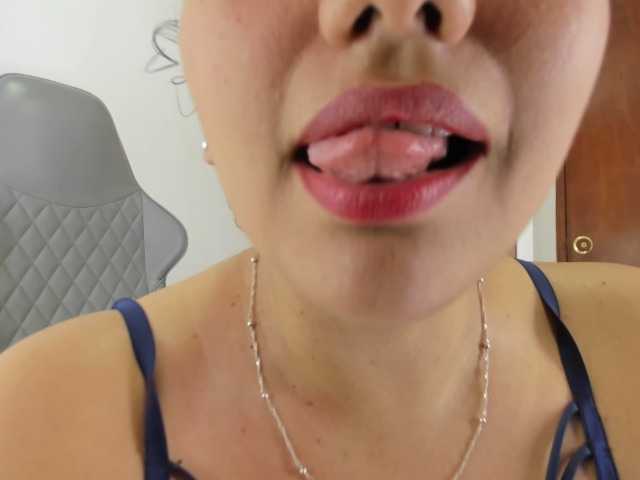 anawatson live cam on BongaCams
