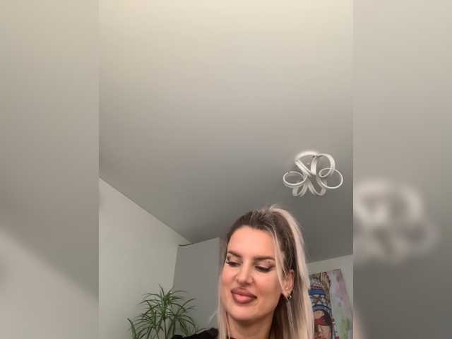 Stasya-moor live cam on BongaCams