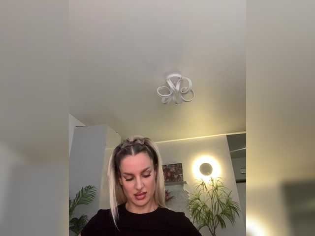 Stasya-moor live webcam show