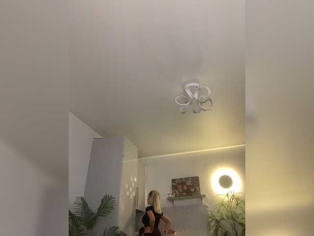 Stasya-moor live webcam show