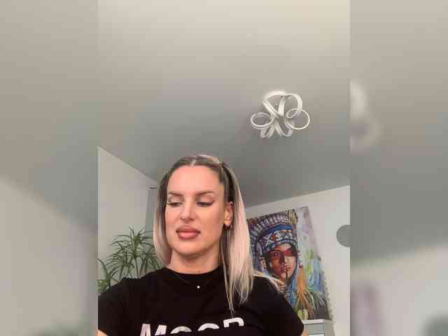 Stasya-moor's webcam live show