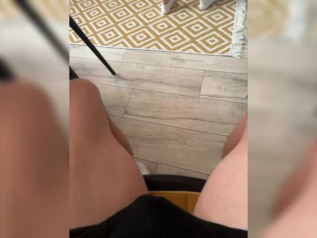 Johnbuddy live cam on BongaCams