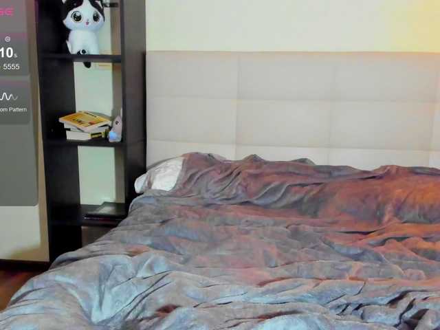Tune-Godness live cam on BongaCams