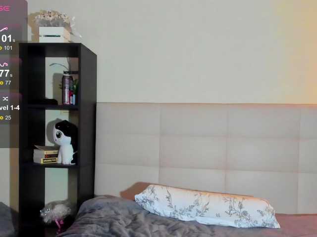 Tune-Godness live cam on BongaCams