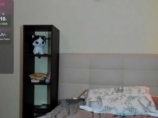 Tune-Godness live cam on BongaCams