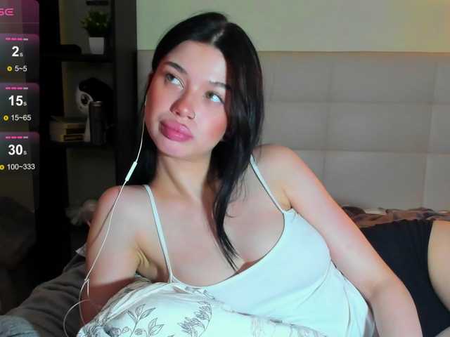 Tune-Godness live webcam show