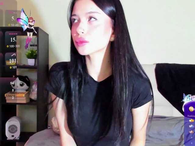 Tune-Godness live cam on BongaCams
