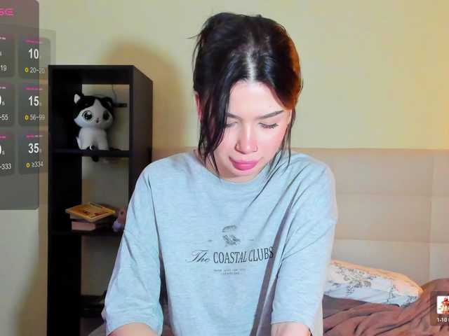 Tune-Godness live cam on BongaCams