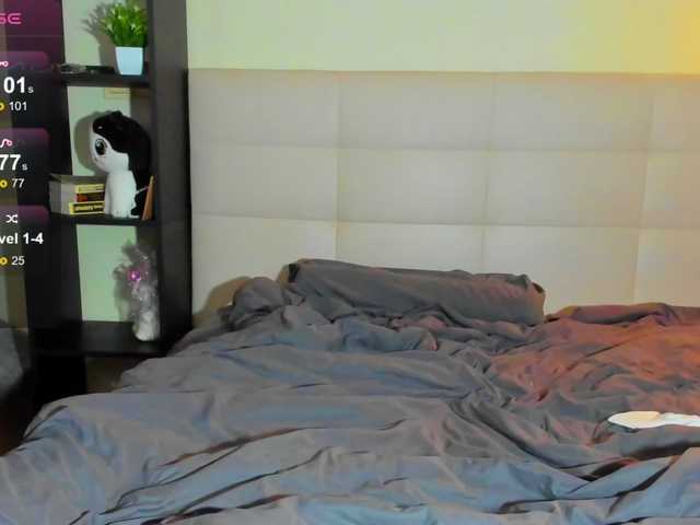 Tune-Godness live cam on BongaCams