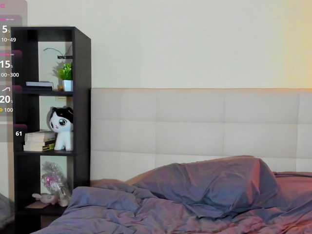 Tune-Godness live cam on BongaCams