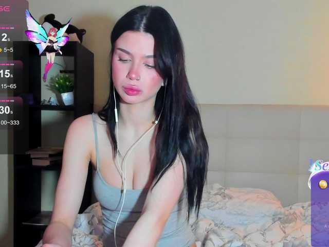 Tune-Godness live cam on BongaCams