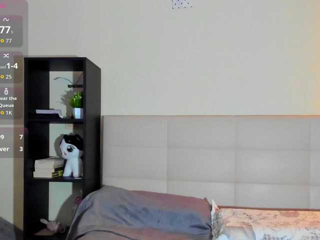 Tune-Godness live cam on BongaCams