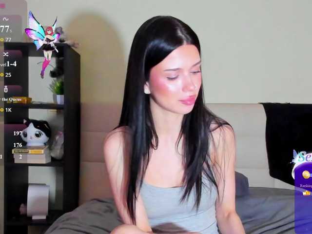 Tune-Godness live cam on BongaCams