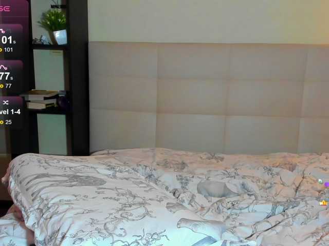 Tune-Godness live cam on BongaCams