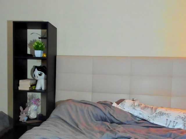 Tune-Godness live cam on BongaCams