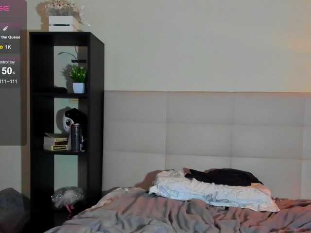 Tune-Godness live webcam show