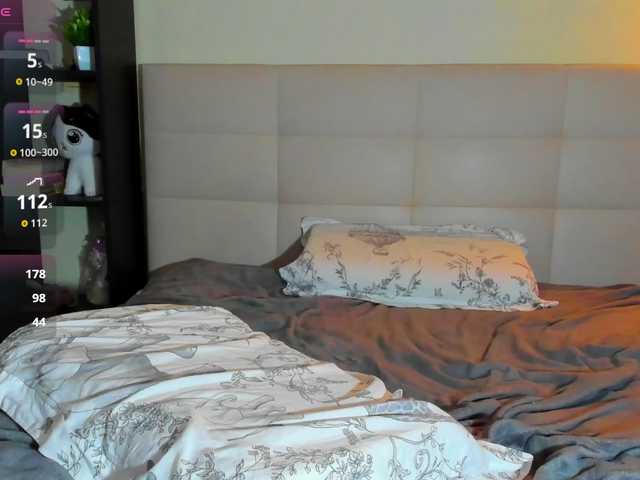 Tune-Godness live cam on BongaCams