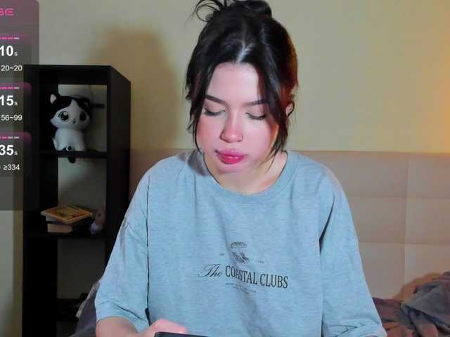 Tune-Godness live cam on BongaCams
