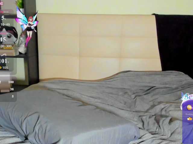Tune-Godness live cam on BongaCams