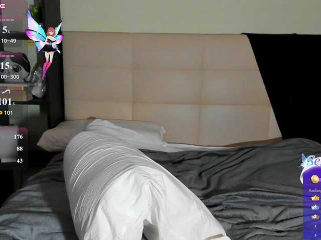 Tune-Godness live cam on BongaCams