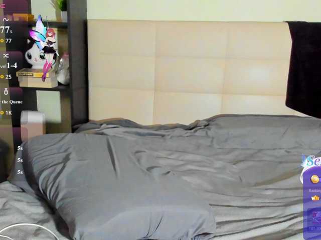 Tune-Godness live cam on BongaCams