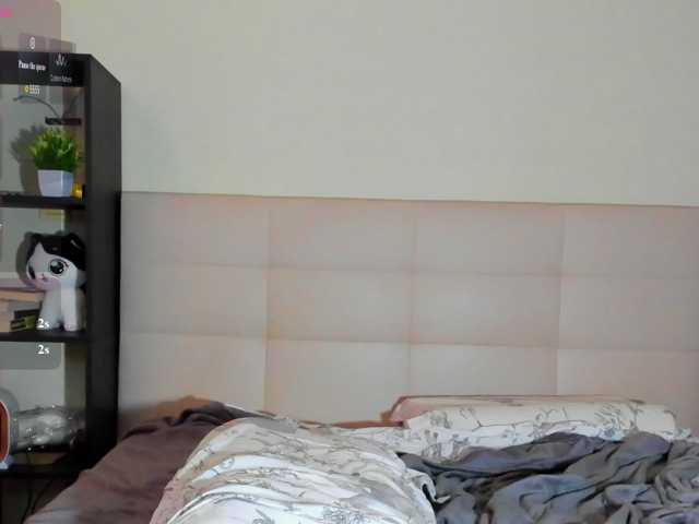Tune-Godness live cam on BongaCams