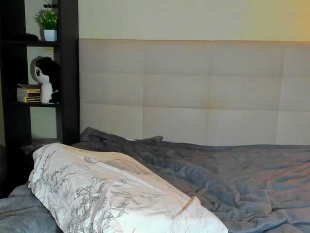 Tune-Godness live cam on BongaCams