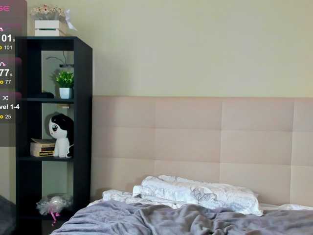 Tune-Godness live cam on BongaCams