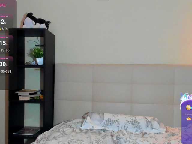 Tune-Godness live cam on BongaCams