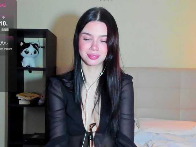Tune-Godness live cam